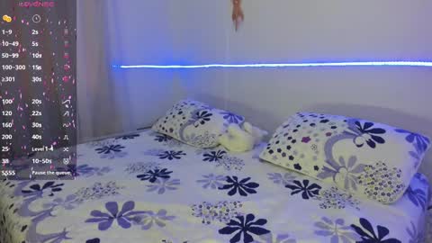 Blue online show from 02-26-25, 04:24