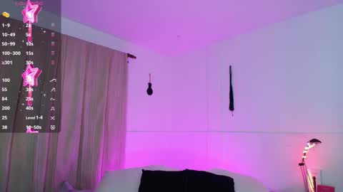 Blue online show from 11-08-25, 06:18