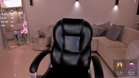 Juanita Clay online show from 01-18-25, 11:43