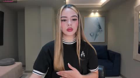 Juanita Clay online show from 09-08-25, 07:24