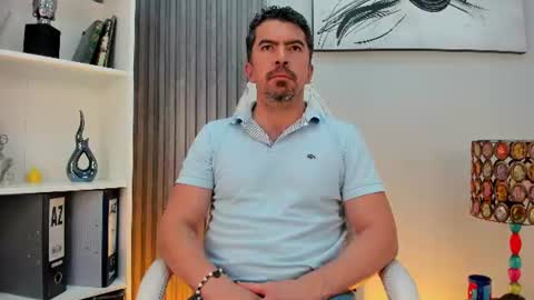 Juan k online show from 06-12-26, 04:00