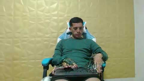 Snapshot of juanperez1999777 chatting on 09-16-25, 06:42 juanperez1999777 online show from 09-16-25, 06:42