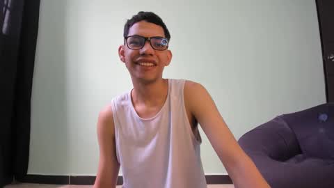 juansuarez204 online show from 01-26-25, 05:44