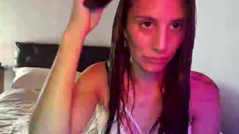 Snapshot of juanyroo chatting on 02-24-25, 12:52 juanyroo online show from 02-24-25, 12:52