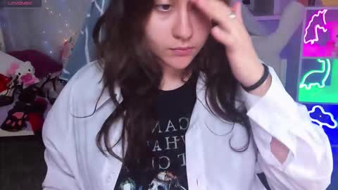 JudithSilvia online show from 12-16-25, 10:42