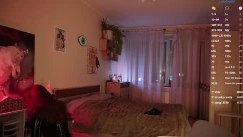 Snapshot of juelzfoxy chatting on 01-28-25, 11:07 Juelz  online show from 01-28-25, 11:07