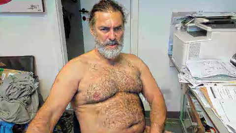 Giovanni50pro online show from 09-12-25, 02:17