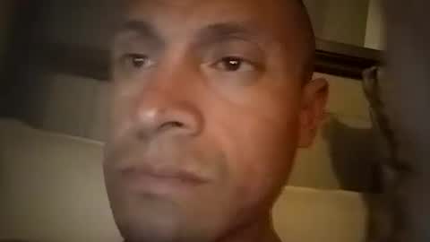 Carlos online show from 12-12-24, 04:37