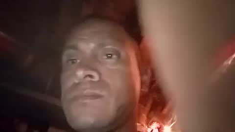 Carlos online show from 12-28-24, 04:08