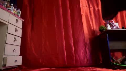 Sisi online show from 10-30-25, 02:02