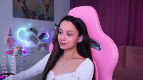 Angelina online show from 10-06-25, 11:18