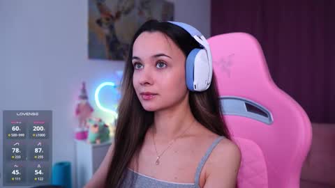 Snapshot of juicy___angel chatting on 11-20-25, 11:10 Angelina online show from 11-20-25, 11:10