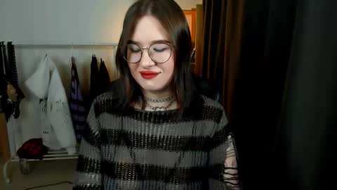 Bella online show from 01-15-26, 04:22