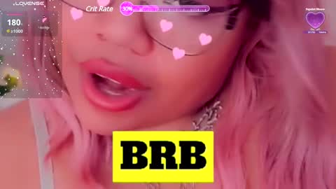 Snapshot of juicy_elenxx chatting on 02-06-25, 09:28 EleN online show from 02-06-25, 09:28