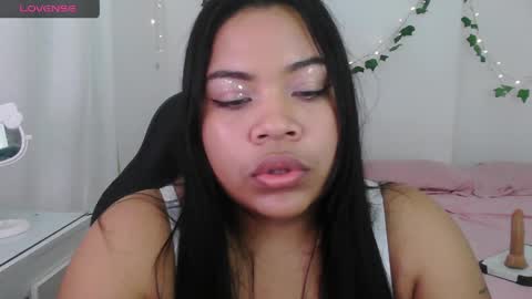 Snapshot of juicy_elenxx chatting on 06-06-26, 10:42 EleN online show from 06-06-26, 10:42