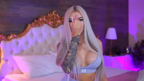 Jessye online show from 09-18-25, 07:49