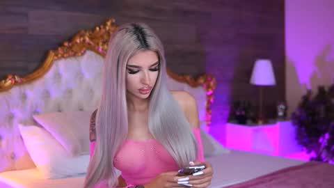 Jessye online show from 10-08-25, 07:44