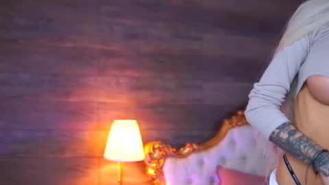 Jessye online show from 11-23-25, 08:30