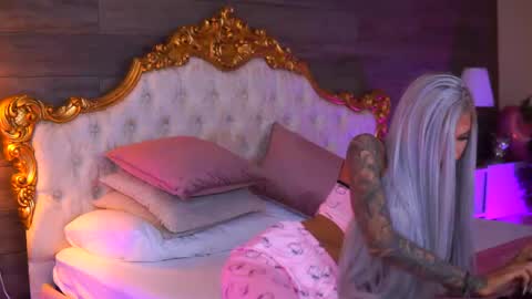 Snapshot of juicy_jessye chatting on 04-29-26, 07:53 Jessye online show from 04-29-26, 07:53