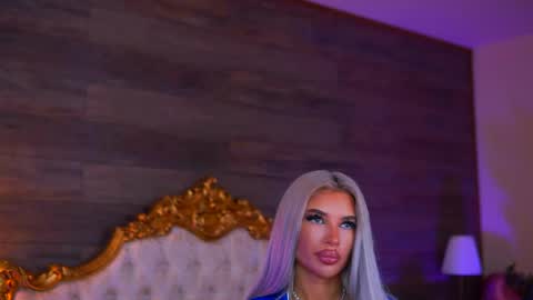 Snapshot of juicy_jessye chatting on 05-11-26, 07:55 Jessye online show from 05-11-26, 07:55