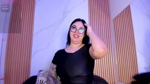 Juicy online show from 10-22-25, 11:10