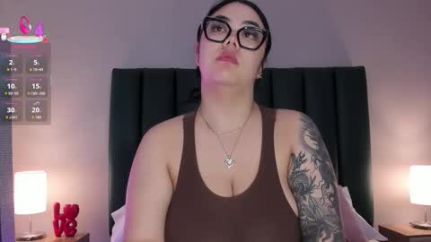 Juicy online show from 02-11-26, 11:04