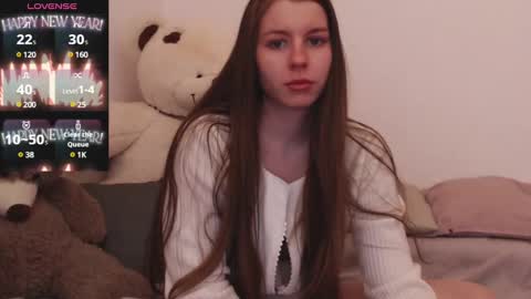 Snapshot of juicy_mystery chatting on 01-25-25, 04:13 laura online show from 01-25-25, 04:13