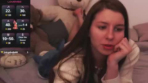 Snapshot of juicy_mystery chatting on 01-26-25, 05:34 laura online show from 01-26-25, 05:34
