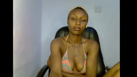 olivia online show from 07-10-26, 07:12