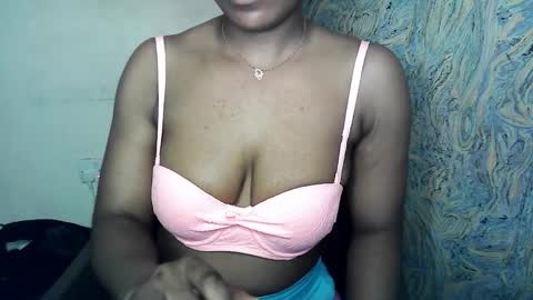 Snapshot of juicycuntx chatting on 09-20-25, 08:37 juicycuntx online show from 09-20-25, 08:37