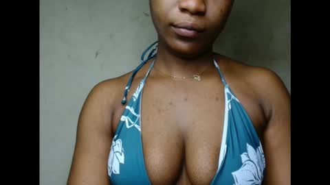 Snapshot of juicycuntx chatting on 10-01-25, 05:13 juicycuntx online show from 10-01-25, 05:13