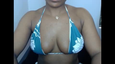 Snapshot of juicycuntx chatting on 10-12-25, 12:26 juicycuntx online show from 10-12-25, 12:26