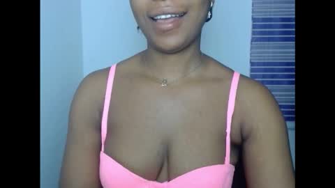 Snapshot of juicycuntx chatting on 10-24-25, 04:20 juicycuntx online show from 10-24-25, 04:20