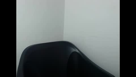 Snapshot of juicycuntx chatting on 10-25-25, 08:11 juicycuntx online show from 10-25-25, 08:11