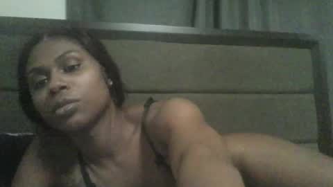 JuicyExotic online show from 12-01-25, 11:04