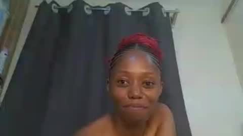 juicygirl_26 online show from 06-12-26, 03:33