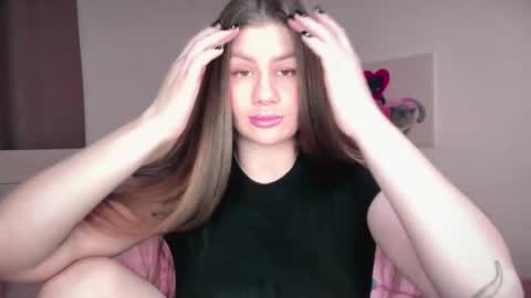 Elena online show from 04-05-26, 01:08