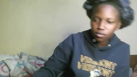 Snapshot of juicyicequeen chatting on 10-08-25, 02:47 juicyicequeen online show from 10-08-25, 02:47