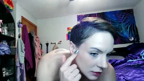 Snapshot of juicyjaelee chatting on 02-21-25, 10:59 juicyjaelee online show from 02-21-25, 10:59