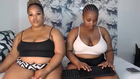 Snapshot of juicyjasminx chatting on 05-27-26, 12:40 juicyjasminx online show from 05-27-26, 12:40