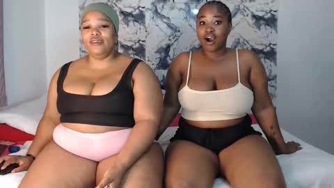 Snapshot of juicyjasminx chatting on 06-05-26, 01:01 juicyjasminx online show from 06-05-26, 01:01
