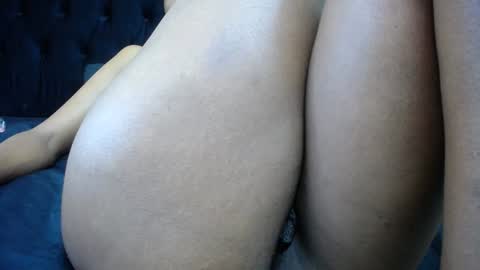 Snapshot of juicykayxxx chatting on 01-27-25, 07:14 Miss Kay online show from 01-27-25, 07:14