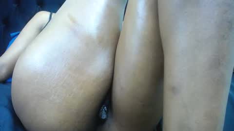 Snapshot of juicykayxxx chatting on 02-01-25, 02:05 Miss Kay online show from 02-01-25, 02:05