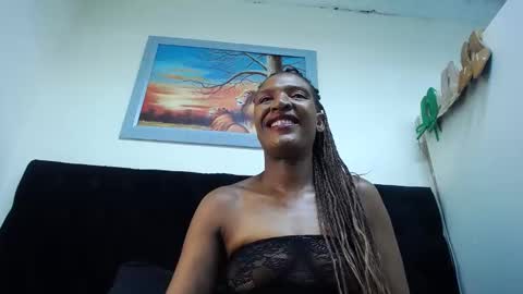 Snapshot of juicykayxxx chatting on 02-02-25, 10:17 Miss Kay online show from 02-02-25, 10:17