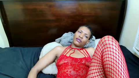 Snapshot of juicykayxxx chatting on 10-01-25, 01:55 Miss Kay online show from 10-01-25, 01:55