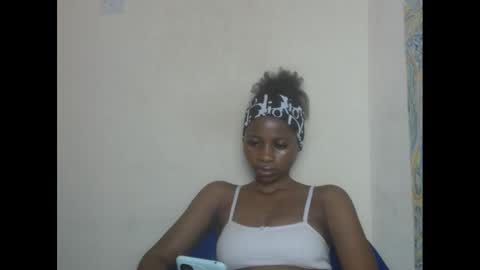 juicypiexx online show from 02-13-25, 03:07