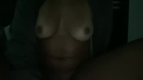 juicywhenwet online show from 11-12-25, 03:01