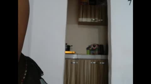 Snapshot of juicyxpink chatting on 11-19-25, 11:54 juicyxpink online show from 11-19-25, 11:54