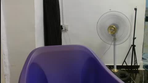 juicyxpink online show from 04-18-26, 09:26