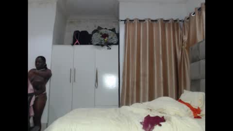 Snapshot of juicyxxxboobs chatting on 11-09-25, 12:09 juicyxxxboobs online show from 11-09-25, 12:09